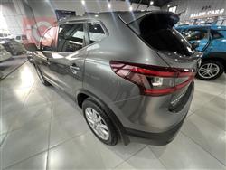 نیسان قەشقای